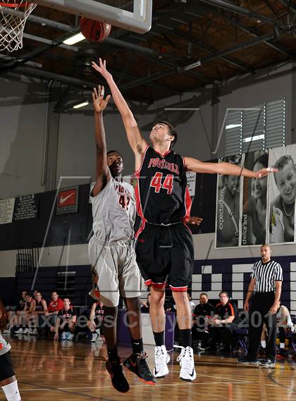 Thumbnail 1 in Foothill vs. Foothill (St. Hope Elite Hoops Classic) photogallery.
