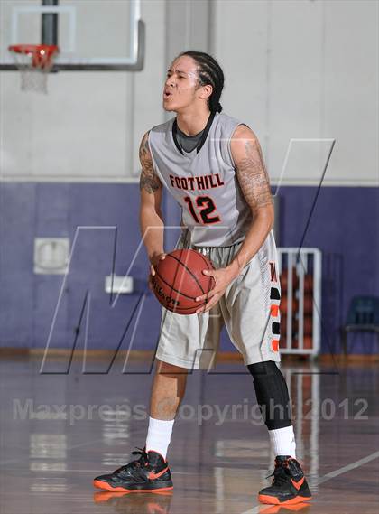 Thumbnail 1 in Foothill vs. Foothill (St. Hope Elite Hoops Classic) photogallery.