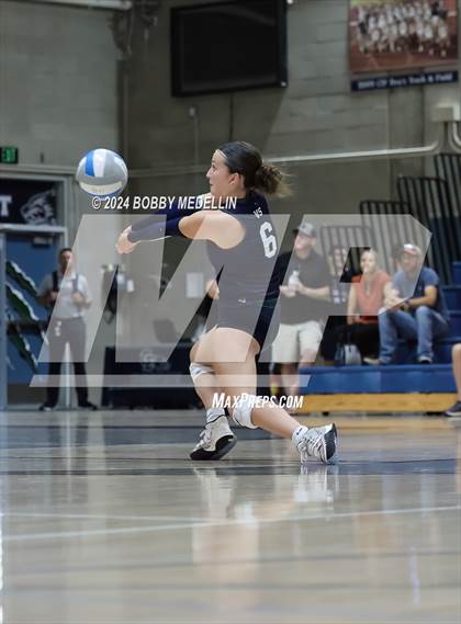 Thumbnail 3 in Clovis North @ Clovis East photogallery.