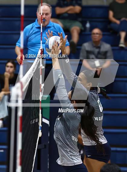 Thumbnail 3 in Clovis North @ Clovis East photogallery.