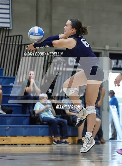 Thumbnail 3 in Clovis North @ Clovis East photogallery.