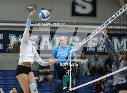 Thumbnail 2 in Clovis North @ Clovis East photogallery.