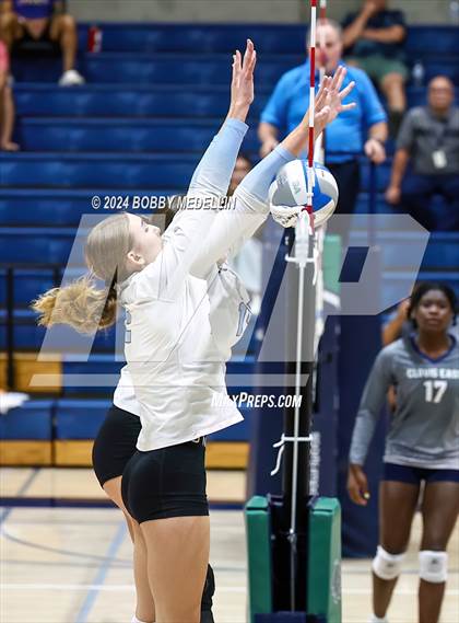 Thumbnail 2 in Clovis North @ Clovis East photogallery.