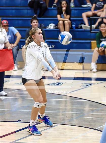 Thumbnail 2 in Clovis North @ Clovis East photogallery.