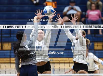 Thumbnail 2 in Clovis North @ Clovis East photogallery.