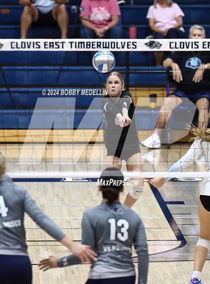 Thumbnail 2 in Clovis North @ Clovis East photogallery.