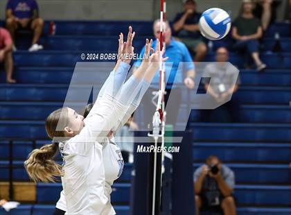 Thumbnail 2 in Clovis North @ Clovis East photogallery.