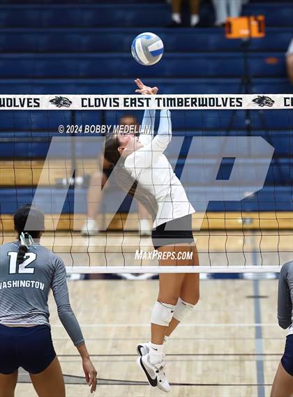 Thumbnail 2 in Clovis North @ Clovis East photogallery.