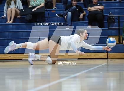 Thumbnail 2 in Clovis North @ Clovis East photogallery.