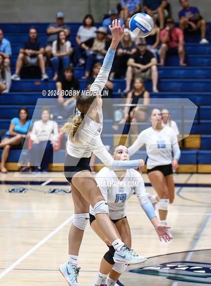 Thumbnail 1 in Clovis North @ Clovis East photogallery.