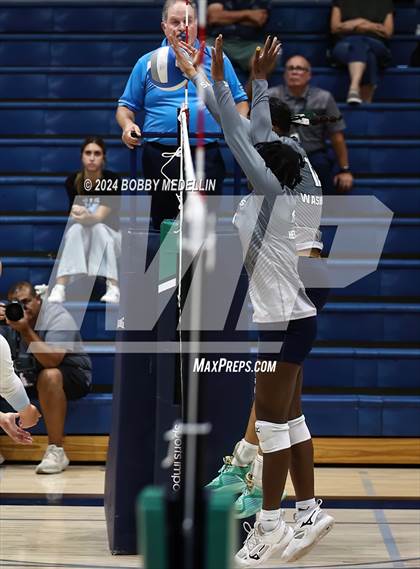 Thumbnail 2 in Clovis North @ Clovis East photogallery.