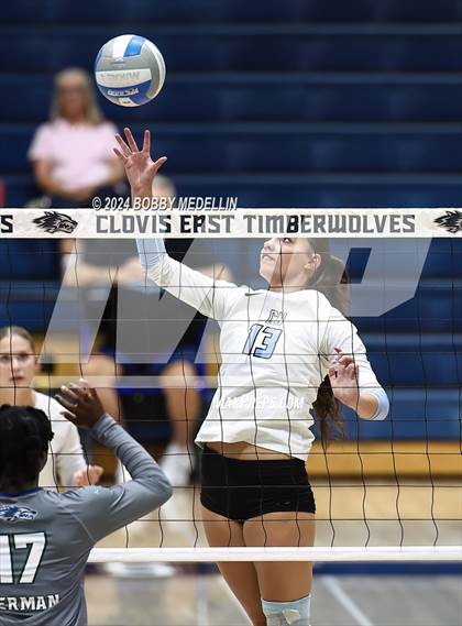Thumbnail 1 in Clovis North @ Clovis East photogallery.