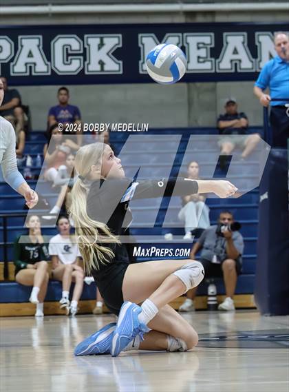 Thumbnail 3 in Clovis North @ Clovis East photogallery.