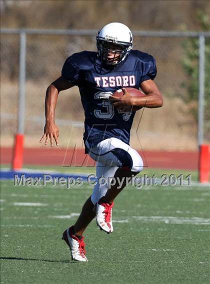 Thumbnail 1 in Valley Christian @ Tesoro  photogallery.