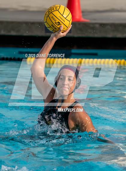 Thumbnail 3 in Oaks Christian vs Alta Loma (Bill Barnett Holiday Cup) photogallery.