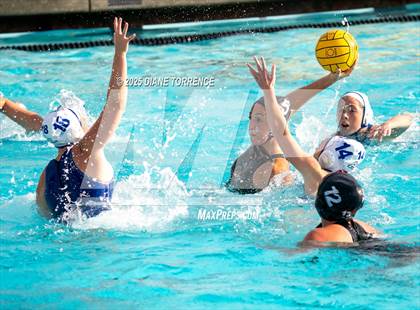 Thumbnail 2 in Oaks Christian vs Alta Loma (Bill Barnett Holiday Cup) photogallery.