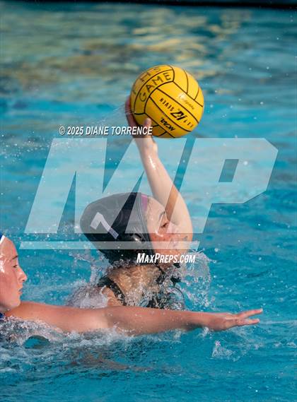Thumbnail 2 in Oaks Christian vs Alta Loma (Bill Barnett Holiday Cup) photogallery.