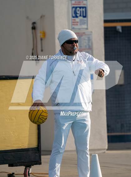 Thumbnail 1 in Oaks Christian vs Alta Loma (Bill Barnett Holiday Cup) photogallery.