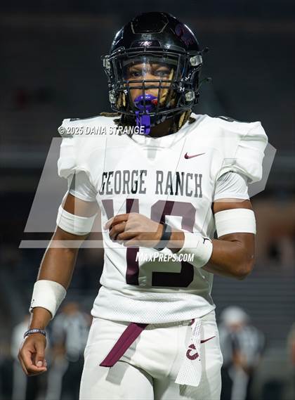Thumbnail 2 in George Ranch @ Katy (UIL Football D2 Region III Bi-District) photogallery.