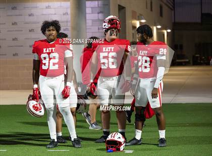 Thumbnail 2 in George Ranch @ Katy (UIL Football D2 Region III Bi-District) photogallery.