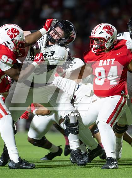 Thumbnail 2 in George Ranch @ Katy (UIL Football D2 Region III Bi-District) photogallery.