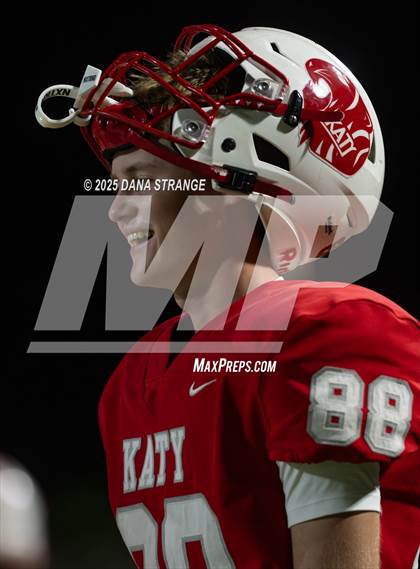 Thumbnail 2 in George Ranch @ Katy (UIL Football D2 Region III Bi-District) photogallery.