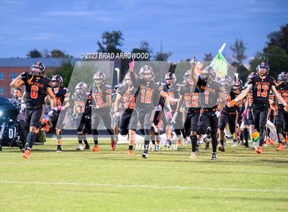 Thumbnail 2 in West Forsyth @ Davie photogallery.