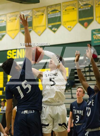 Thumbnail 2 in Mountain View vs. Tempe (Horizon Holiday Hoops Tournament) photogallery.