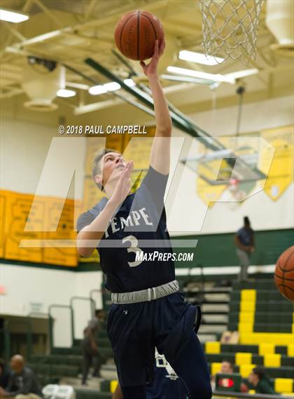 Thumbnail 2 in Mountain View vs. Tempe (Horizon Holiday Hoops Tournament) photogallery.