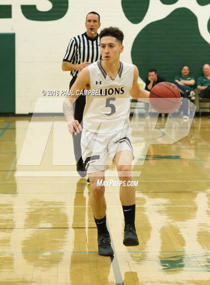 Thumbnail 3 in Mountain View vs. Tempe (Horizon Holiday Hoops Tournament) photogallery.
