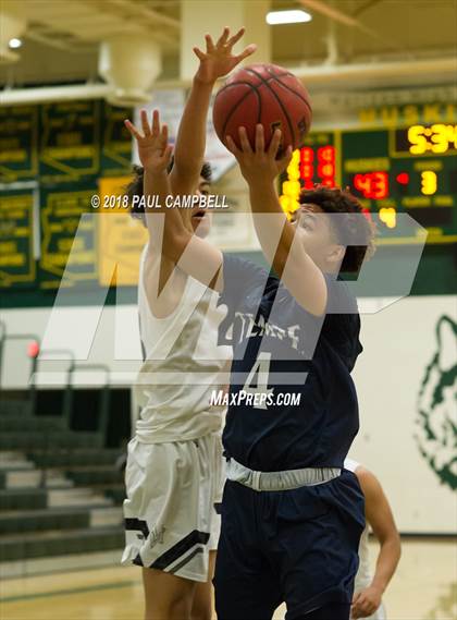 Thumbnail 3 in Mountain View vs. Tempe (Horizon Holiday Hoops Tournament) photogallery.