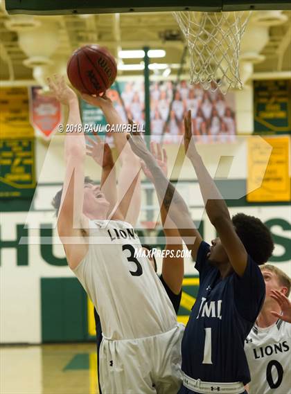Thumbnail 1 in Mountain View vs. Tempe (Horizon Holiday Hoops Tournament) photogallery.