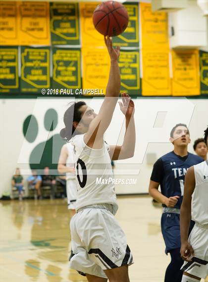 Thumbnail 2 in Mountain View vs. Tempe (Horizon Holiday Hoops Tournament) photogallery.