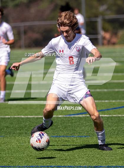 Thumbnail 2 in Sanderson vs Smithfield-Selma (Clayton Midseason Classic) photogallery.
