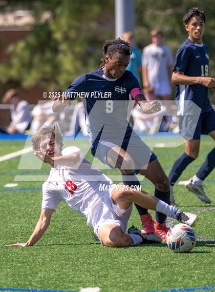 Thumbnail 3 in Sanderson vs Smithfield-Selma (Clayton Midseason Classic) photogallery.