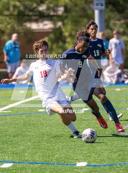 Thumbnail 3 in Sanderson vs Smithfield-Selma (Clayton Midseason Classic) photogallery.