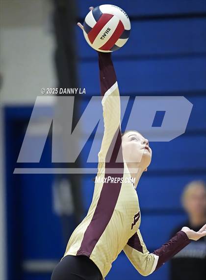 Thumbnail 1 in Jefferson vs. Washington-Liberty photogallery.