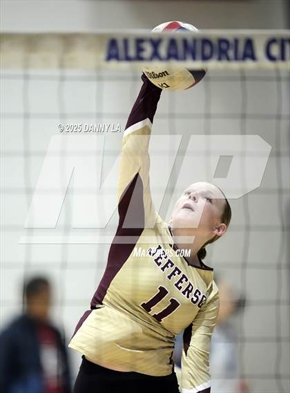 Thumbnail 1 in Jefferson vs. Washington-Liberty photogallery.