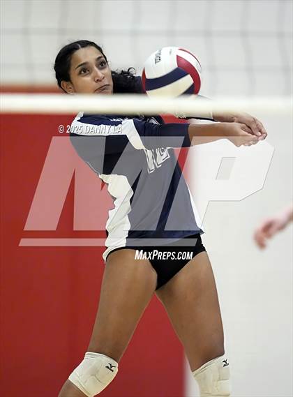Thumbnail 2 in Jefferson vs. Washington-Liberty photogallery.