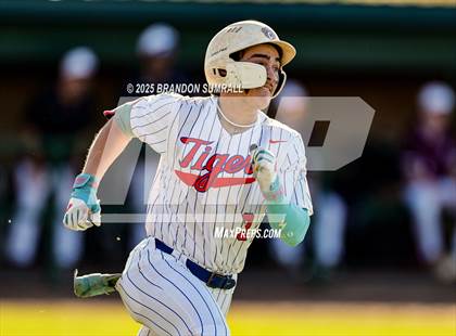 Thumbnail 3 in Chilton County vs Thorsby (Chilton County Tournament Round 2) photogallery.