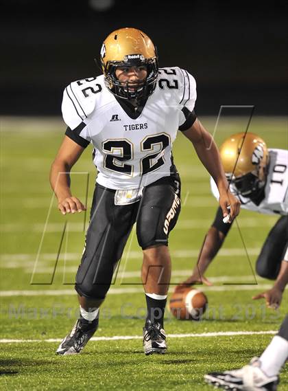 Thumbnail 3 in Cooper vs. Whitewright (UIL 2A Bi-District Playoff) photogallery.