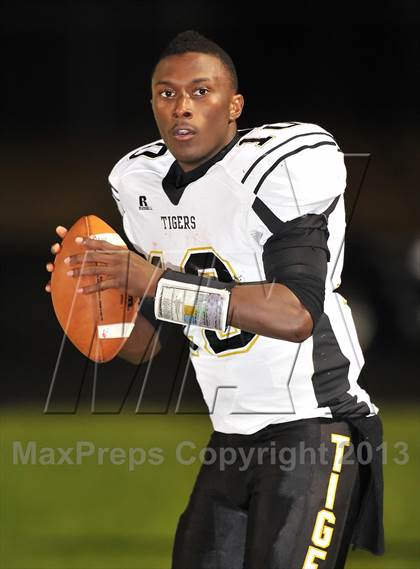 Thumbnail 1 in Cooper vs. Whitewright (UIL 2A Bi-District Playoff) photogallery.