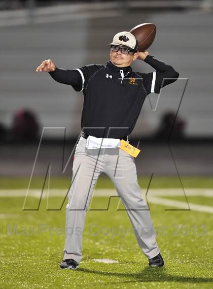 Thumbnail 1 in Cooper vs. Whitewright (UIL 2A Bi-District Playoff) photogallery.
