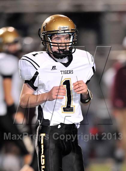 Thumbnail 3 in Cooper vs. Whitewright (UIL 2A Bi-District Playoff) photogallery.
