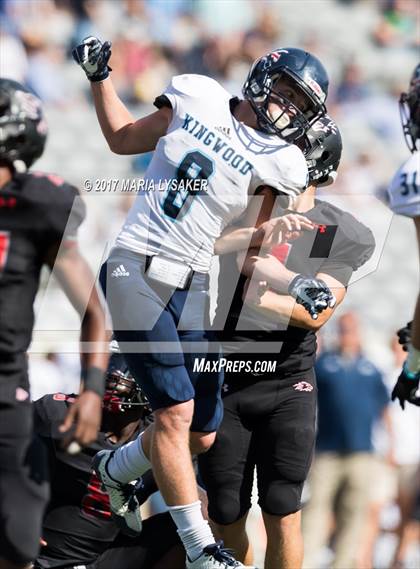 Thumbnail 3 in Langham Creek vs. Kingwood (UIL 6A Regional Playoffs) photogallery.