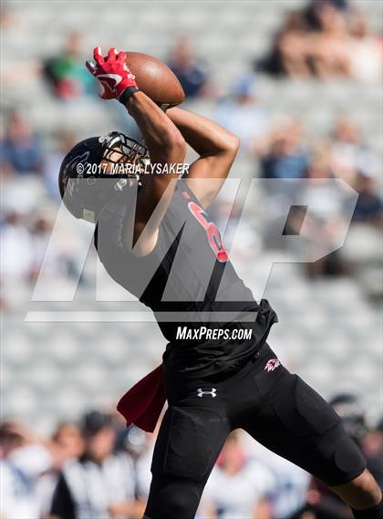 Thumbnail 3 in Langham Creek vs. Kingwood (UIL 6A Regional Playoffs) photogallery.