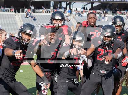 Thumbnail 3 in Langham Creek vs. Kingwood (UIL 6A Regional Playoffs) photogallery.