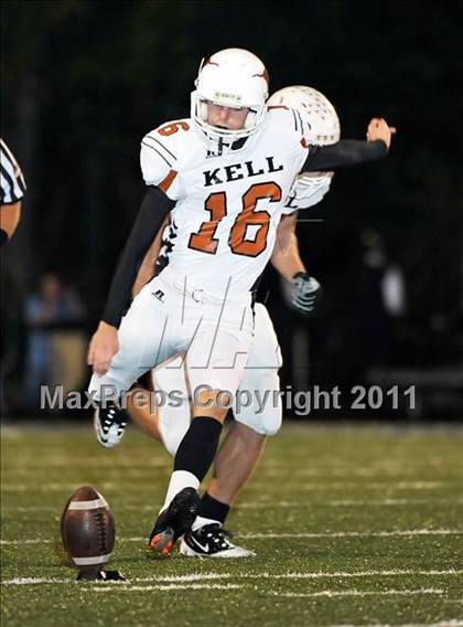 Thumbnail 2 in Kell @ Pope photogallery.