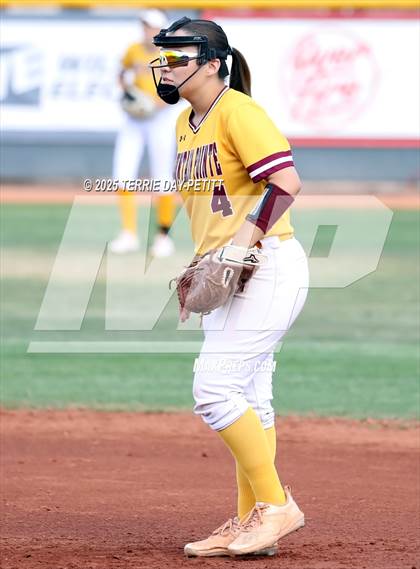 Thumbnail 2 in Mountain Pointe @ Horizon photogallery.