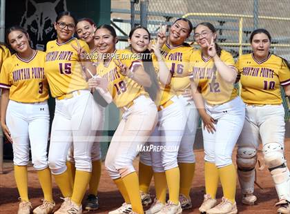 Thumbnail 3 in Mountain Pointe @ Horizon photogallery.
